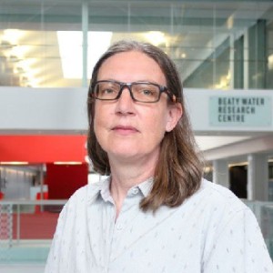 Dr. Heidi-Lynn Ploeg